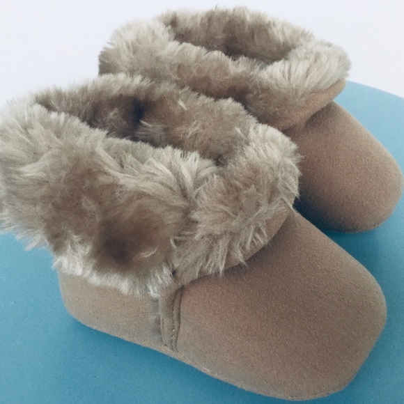 ⭐️ “STRIDE RITE” INFANT “SOFT SOLE” BOOTS⭐️ - Picture 2 of 4